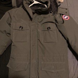 Men's Medium Grey Canada Goose Banff Parka